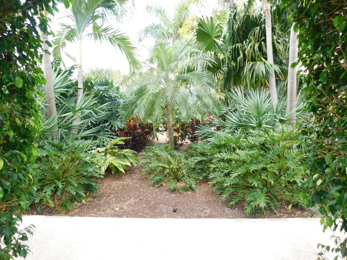 The Grove Beach Condominiums Delray Beach Exterior foto